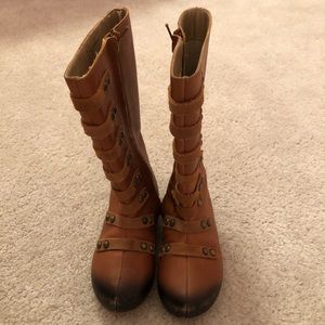 Girls’ boots by Joyfolie.